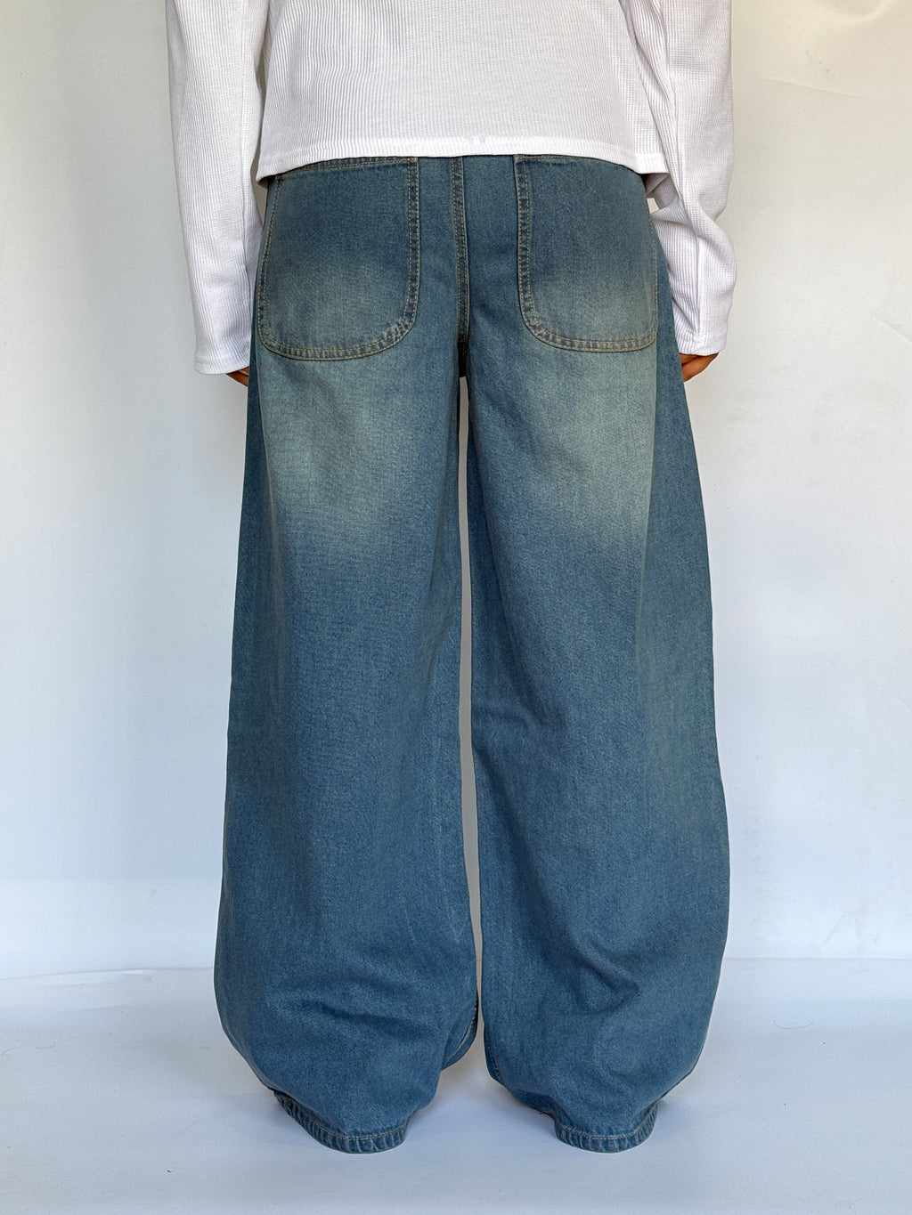BLUE WASH WIDE LEG
