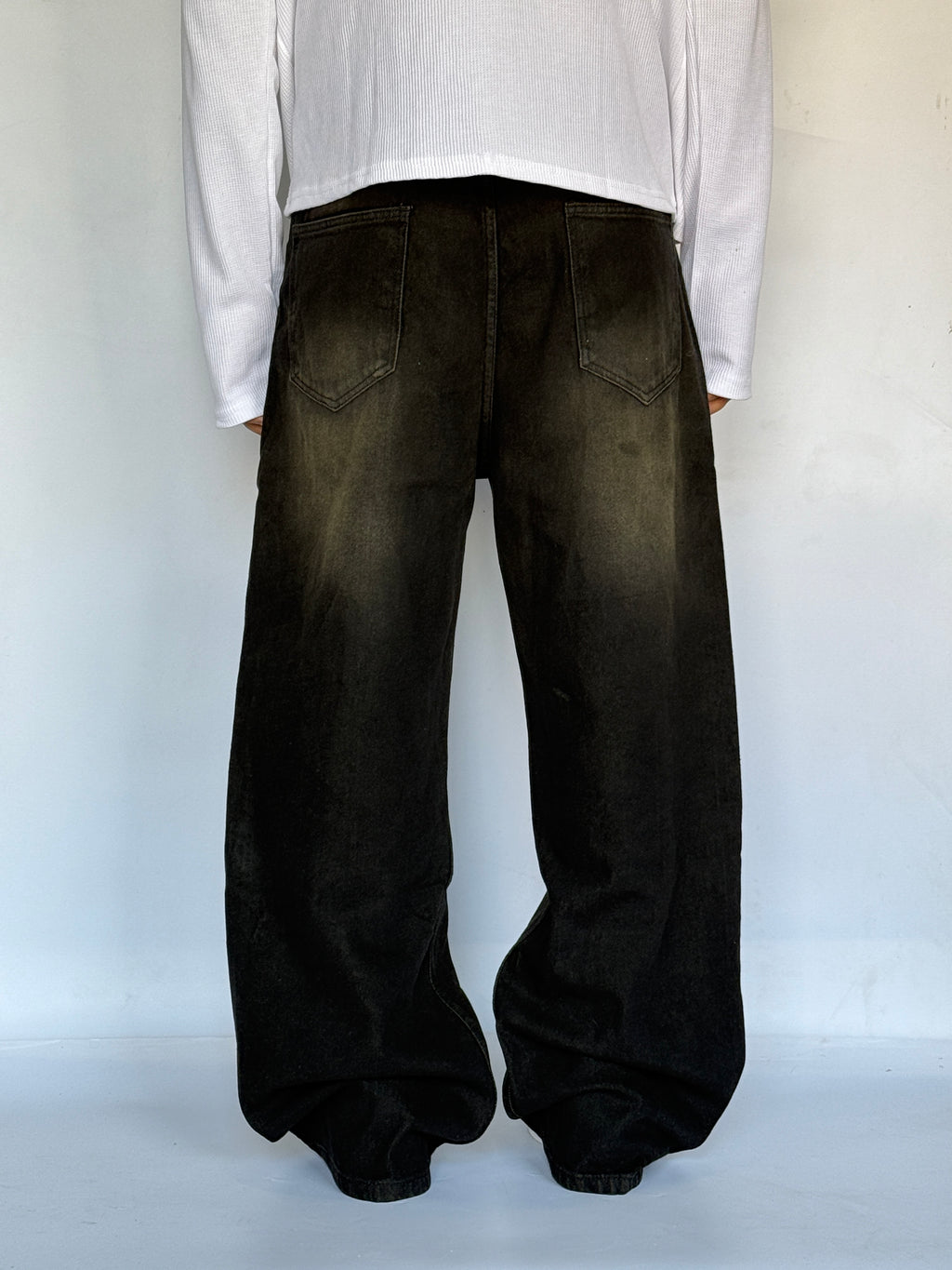 Brown-Tinted Black Baggy Wide Jeans
